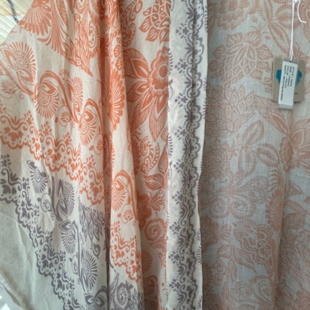 Kimono - Picture 3 of 9